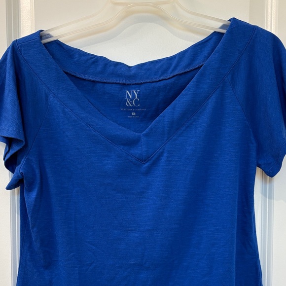 New York & Company Royal Blue Short Sleeve Top - Picture 3 of 4